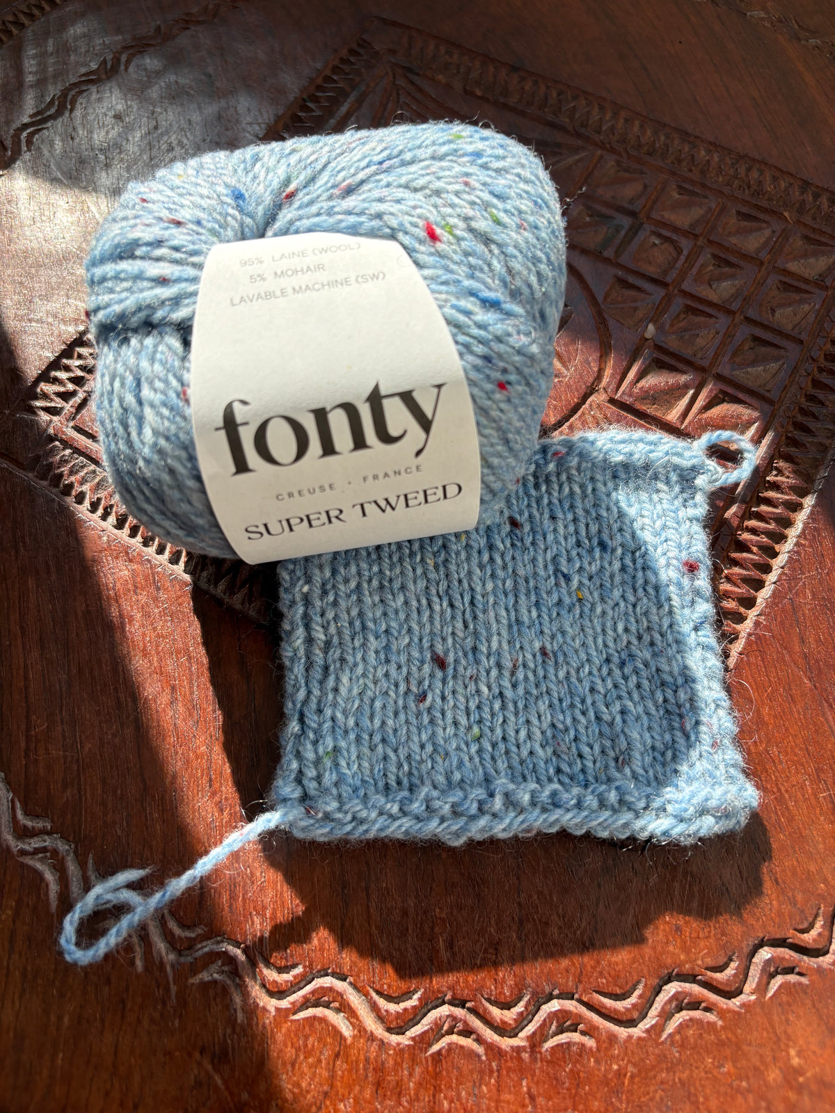 Super Tweed - 95% laine fine • 5% kid mohair
