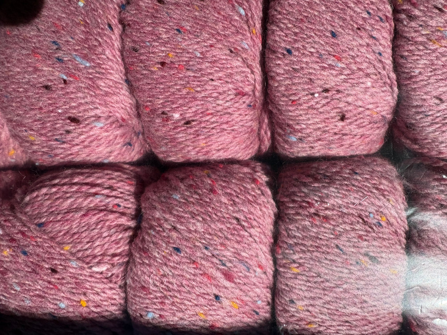 SUPER TWEED - 95% laine fine • 5% kid mohair