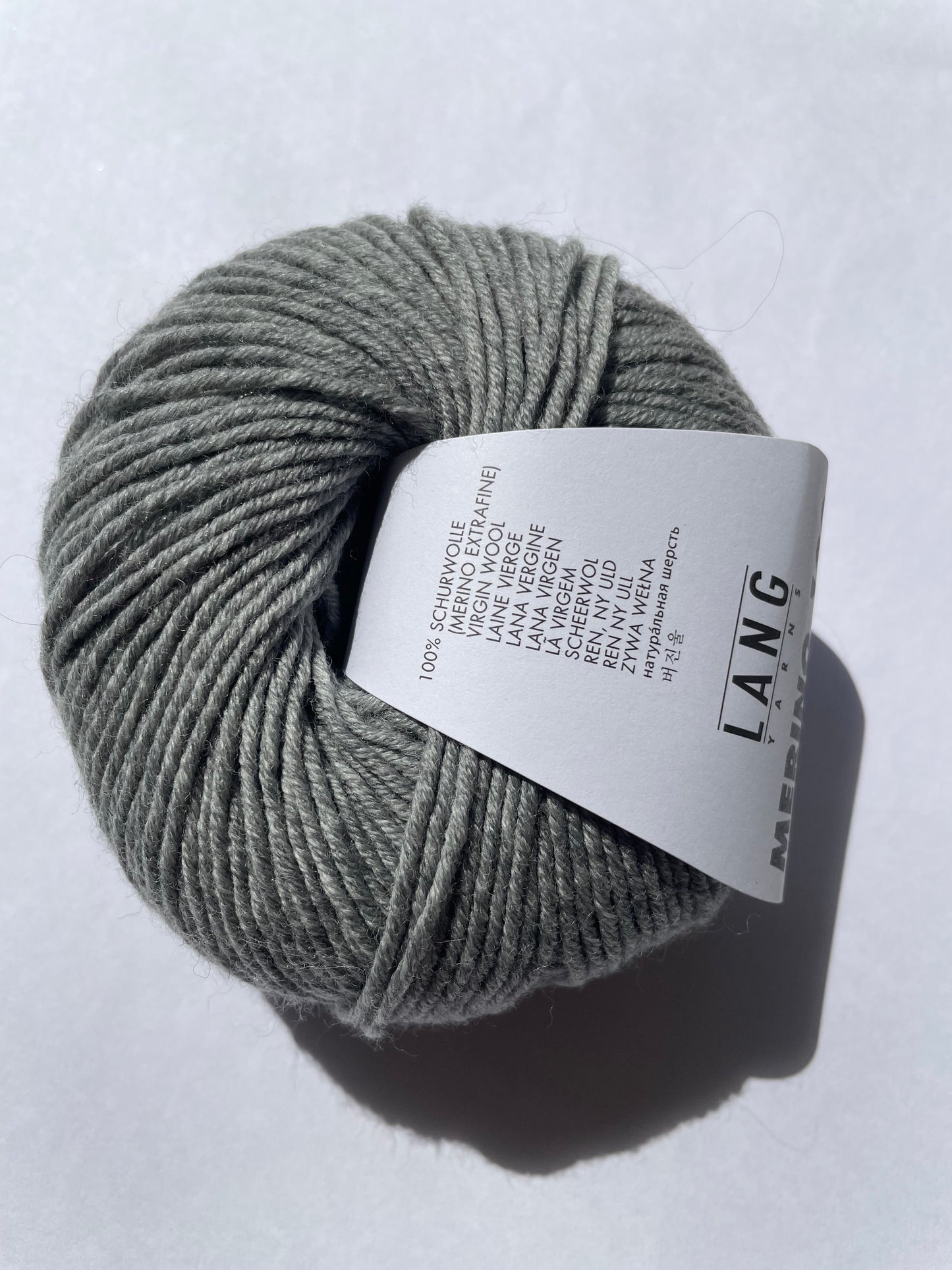 Merino 120 - 100 % merino extrafine superwash