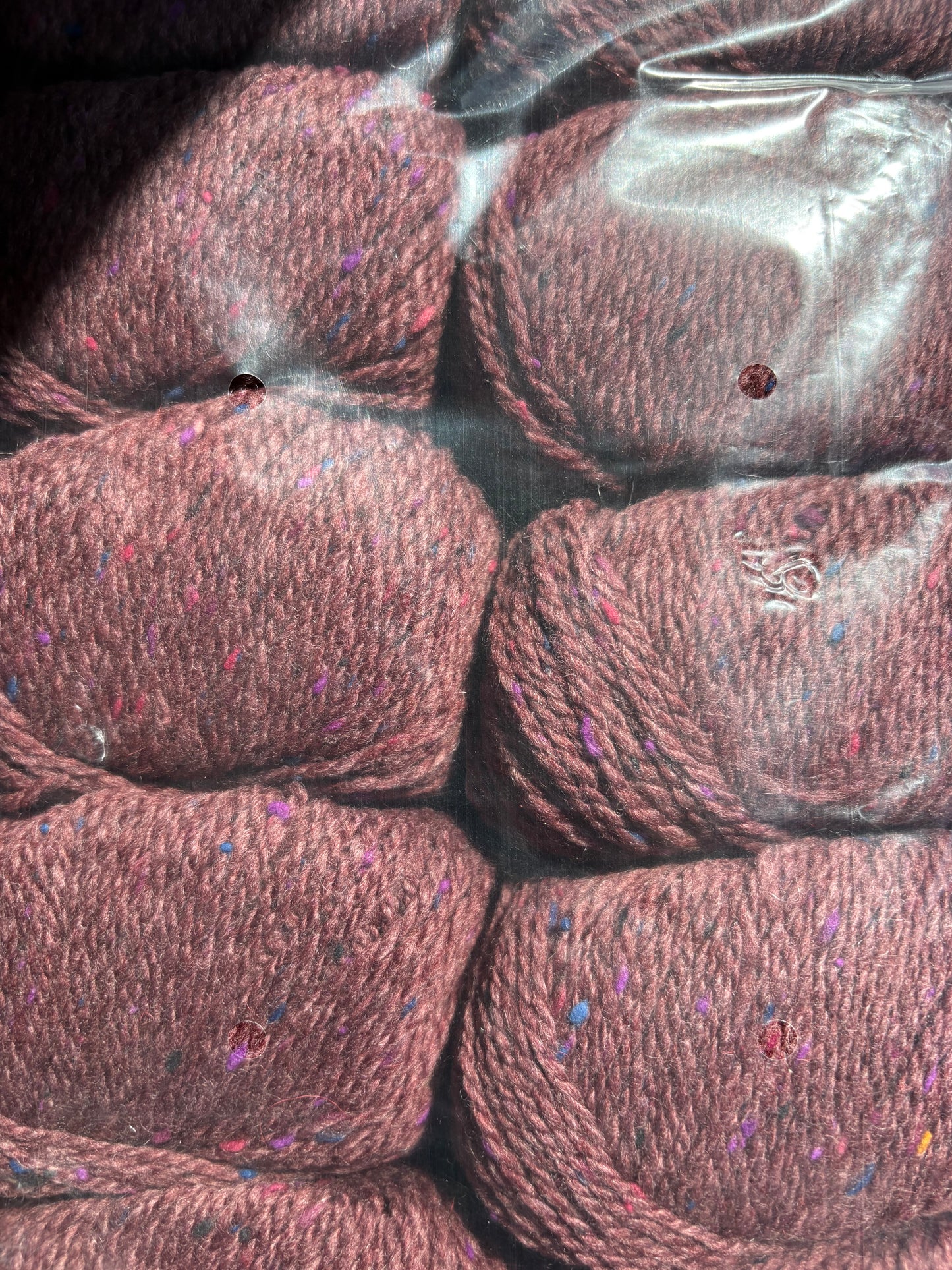 SUPER TWEED - 95% laine fine • 5% kid mohair