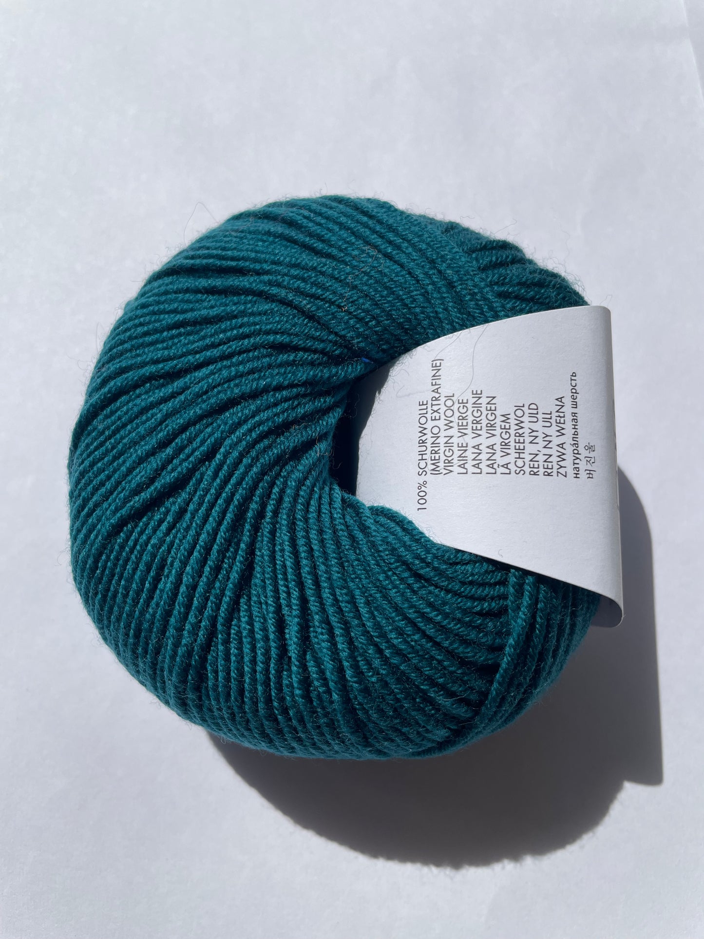 Merino 120 - 100 % merino extrafine superwash
