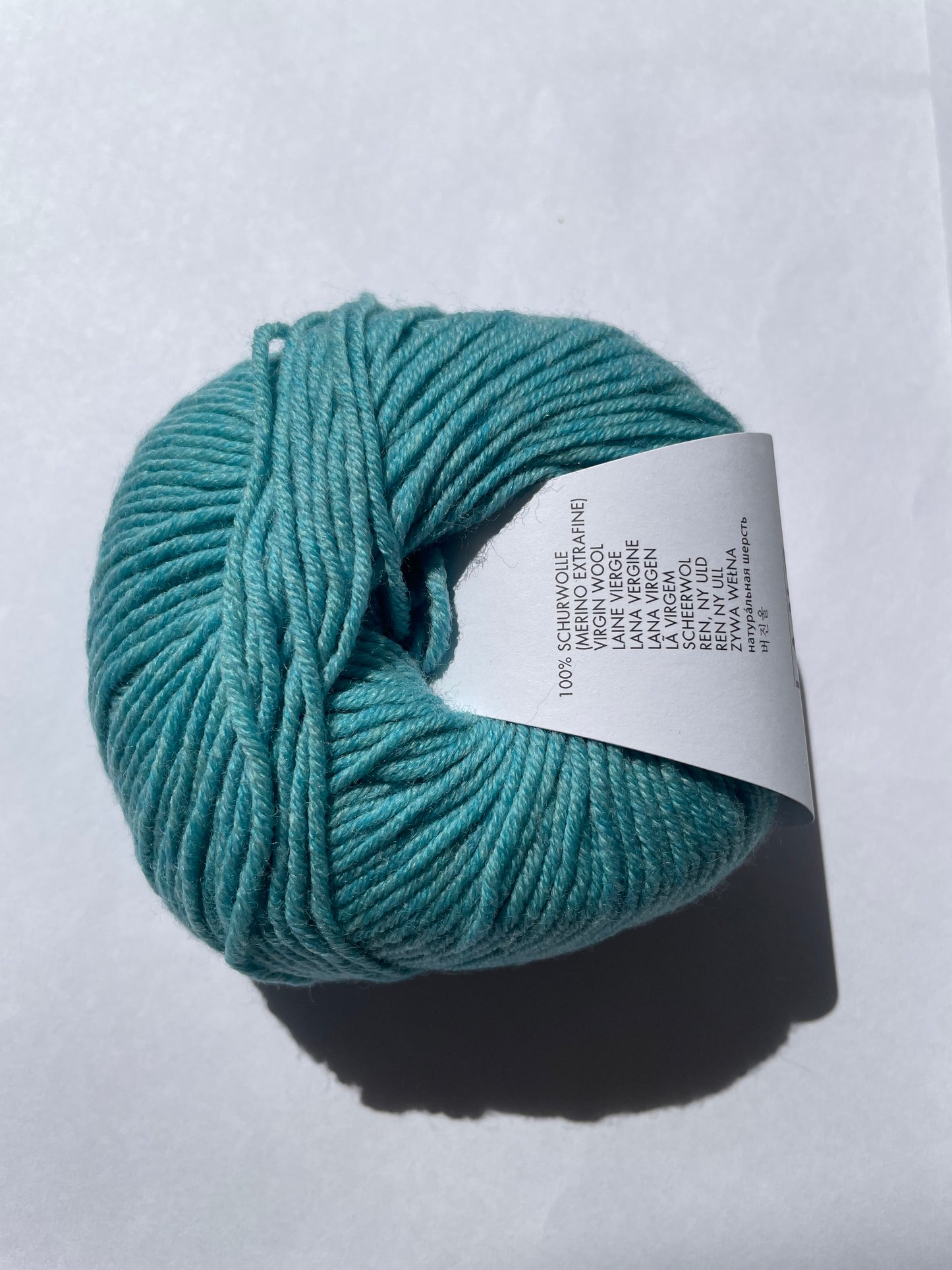 Merino 120 - 100 % merino extrafine superwash