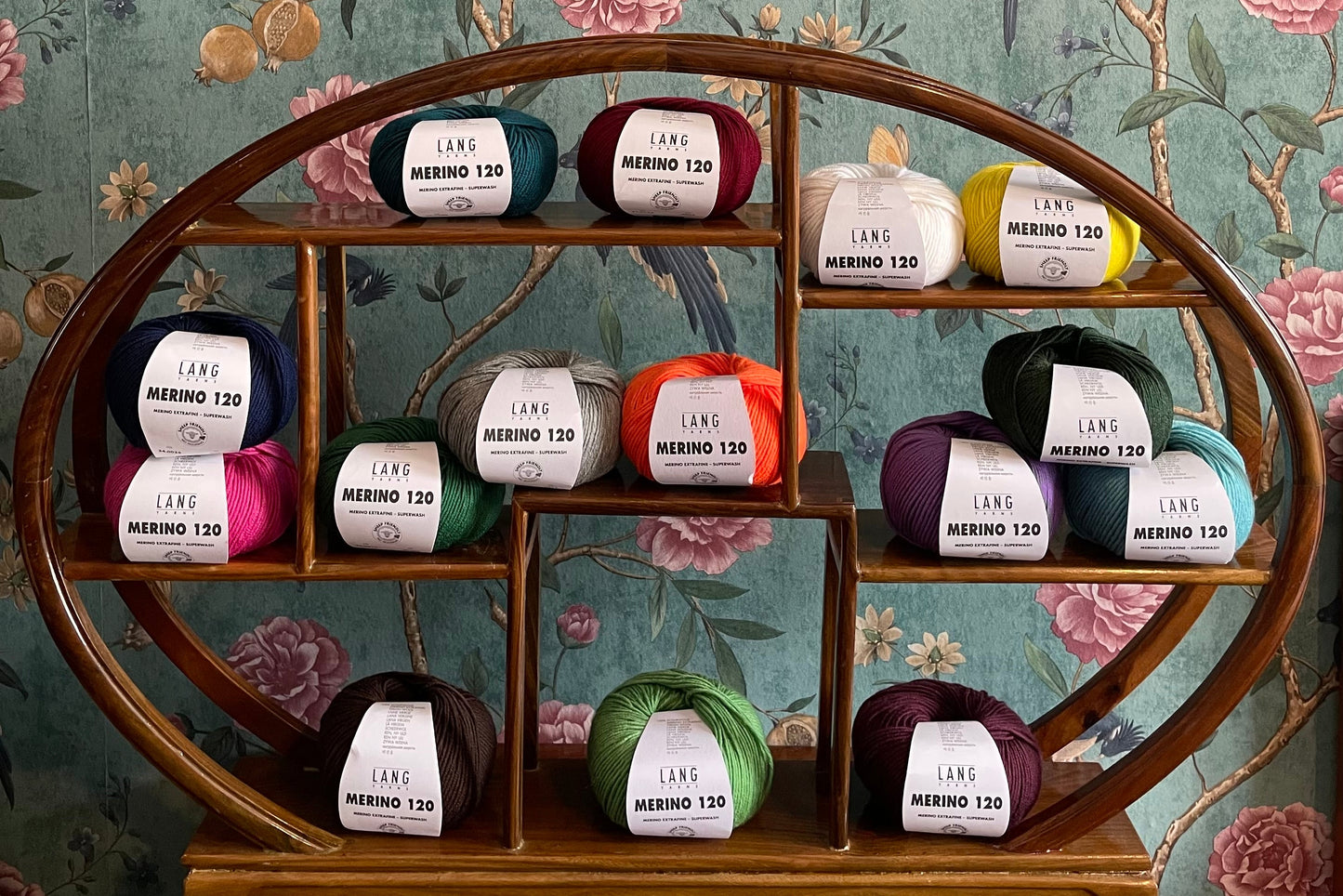 Merino 120 - 100 % merino extrafine superwash